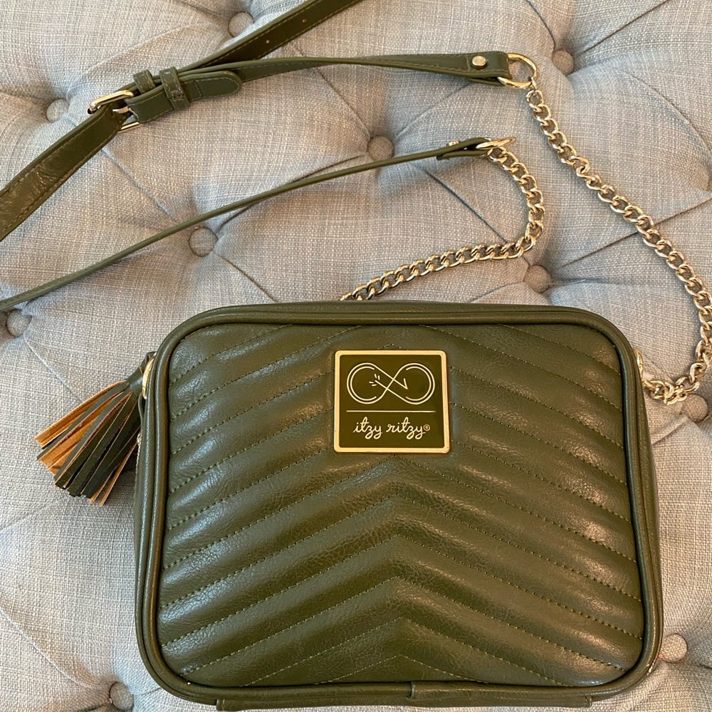 Itzy Ritzy olive The Chelsea Double Take™: Crossbody Diaper Bag